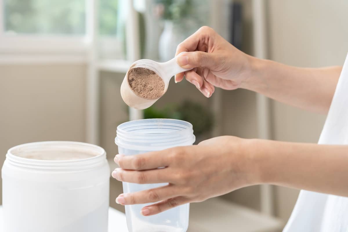 best-protein-powder-for-women-weight-loss:-a-complete-guide